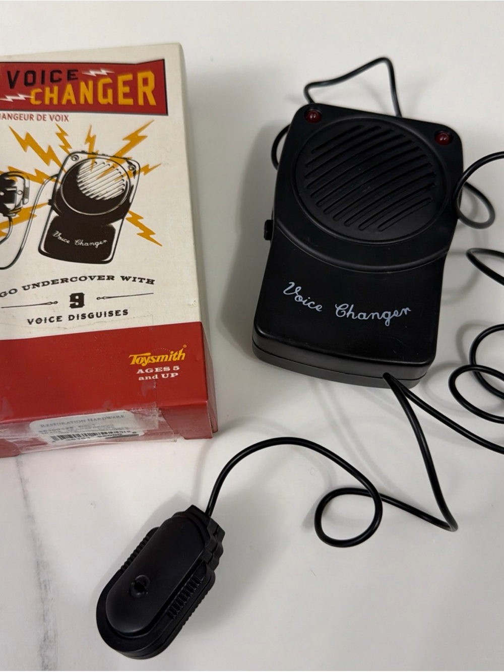 TOYSMITH Black Voice Changer - Portable Voice Modulator